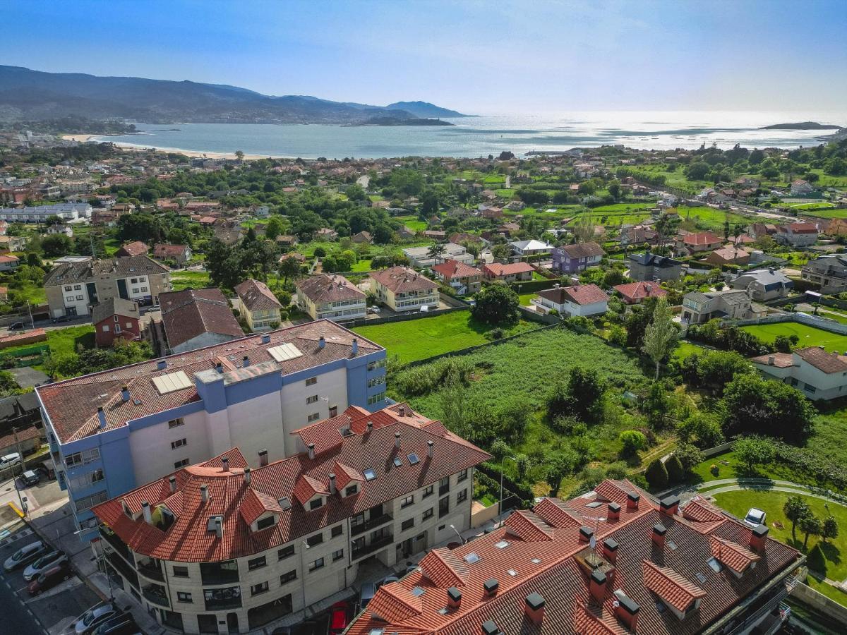 Costaserenasuites Nigrán Екстериор снимка